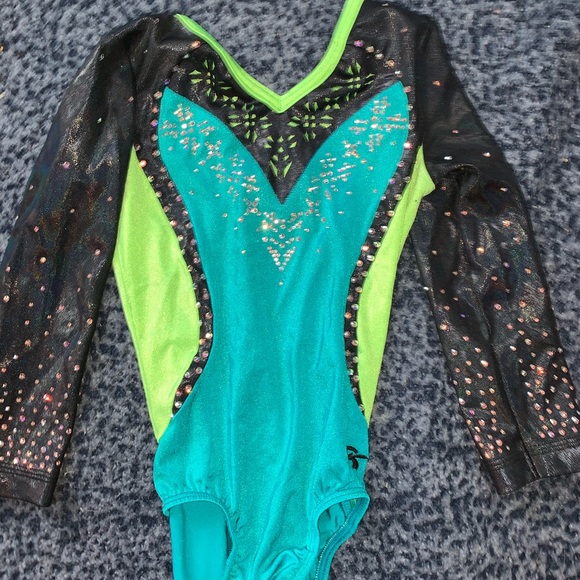 GK COMPETITION LEO- $20 OFF FOR NEXT HOUR ONLY - Picture 1 of 2